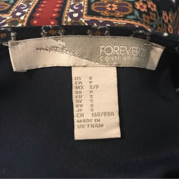 Boho Style Dress with Bell Sleeves Forever 21 Contemporary Size Small - Picture 5 of 7